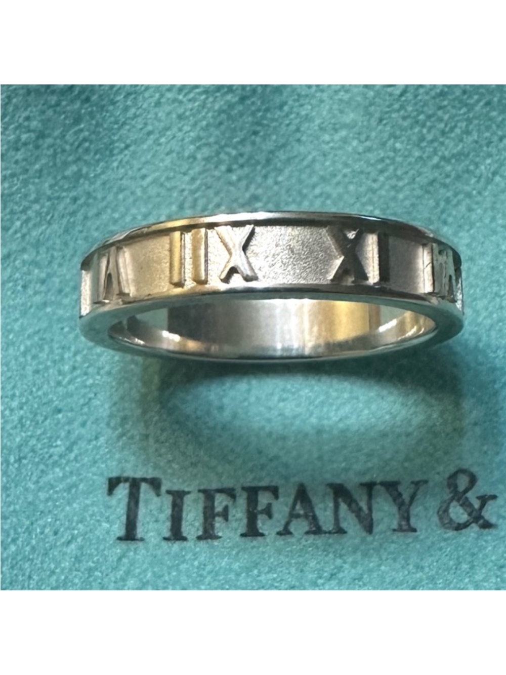 Tiffany & Co. Silver Roman Numeral Band authentic size 5.75 w/ jewelry dust bag